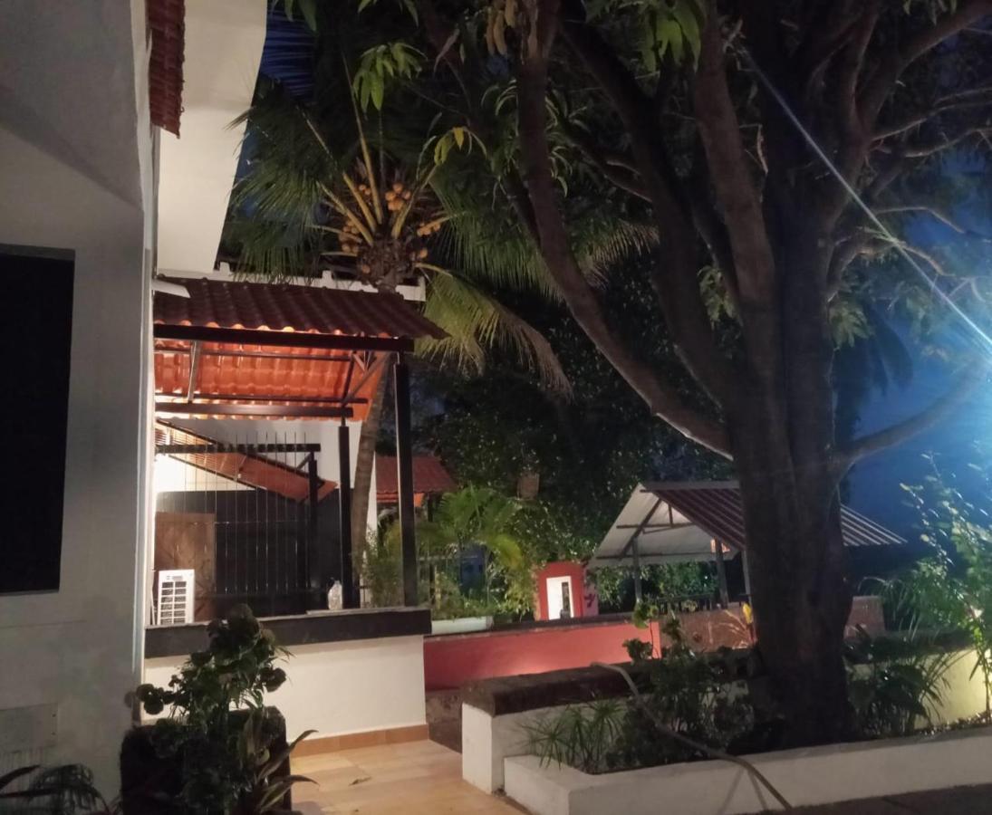 Casa De Julio Pensionat Porvorim Exteriör bild
